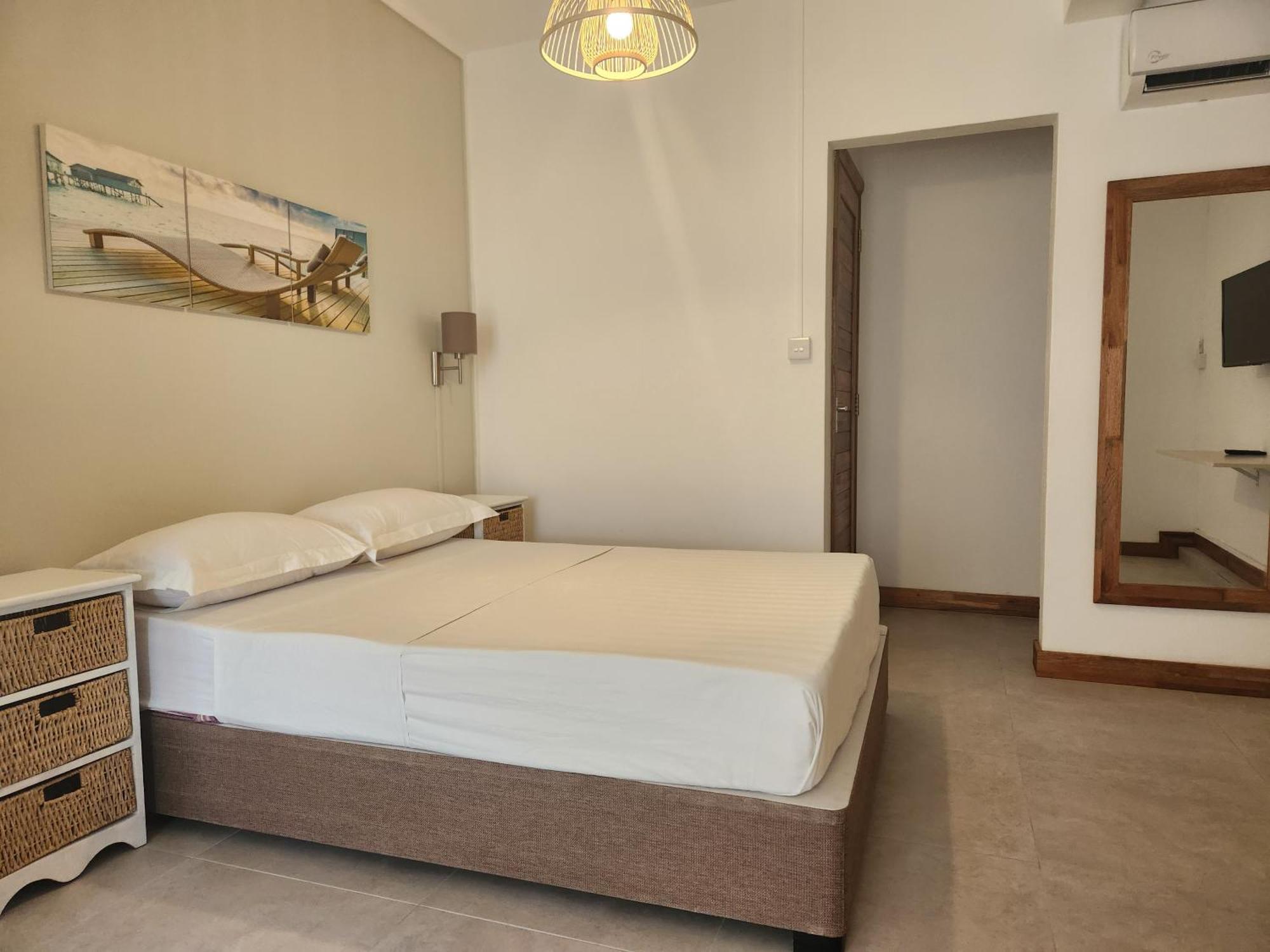 La Perla Holiday Apartments Pereybere Beach ภายนอก รูปภาพ