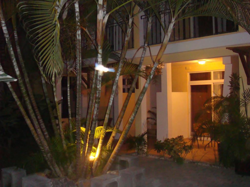 La Perla Holiday Apartments Pereybere Beach ภายนอก รูปภาพ