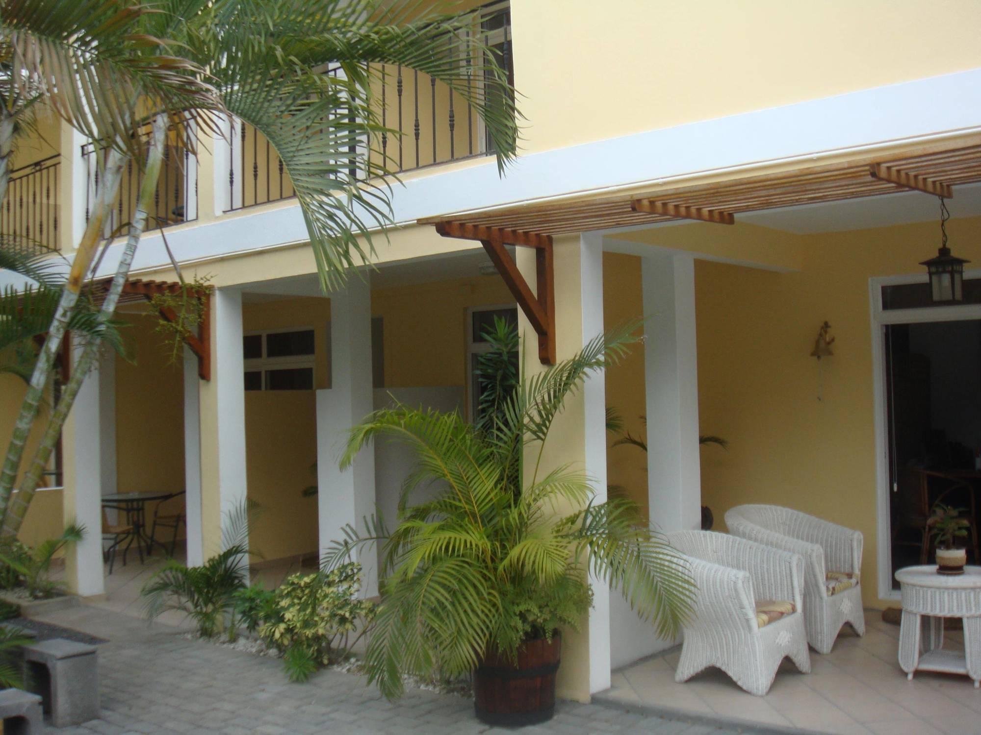 La Perla Holiday Apartments Pereybere Beach ภายนอก รูปภาพ