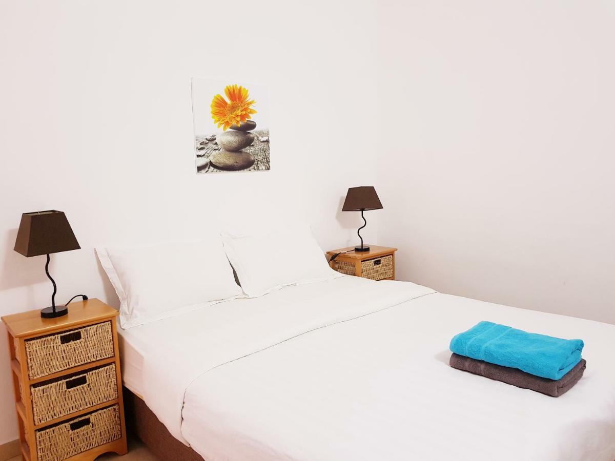 La Perla Holiday Apartments Pereybere Beach ภายนอก รูปภาพ